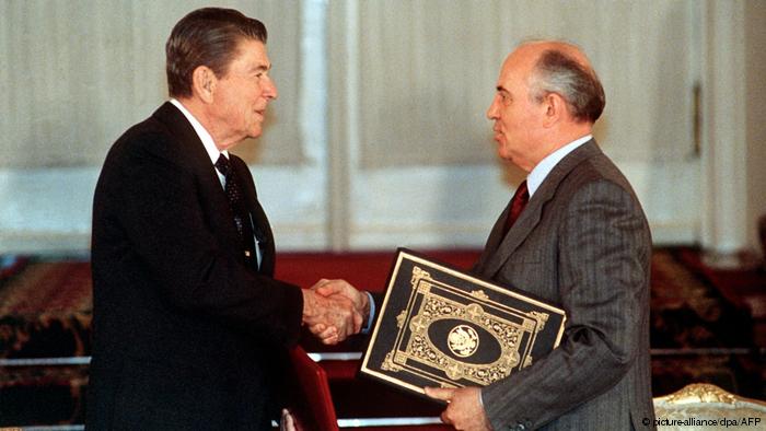 Встреча Горбачева и Рейгана по вопросу о СОИ