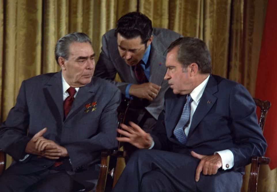 Встреча глав СССР и США - Брежнева и Никсона