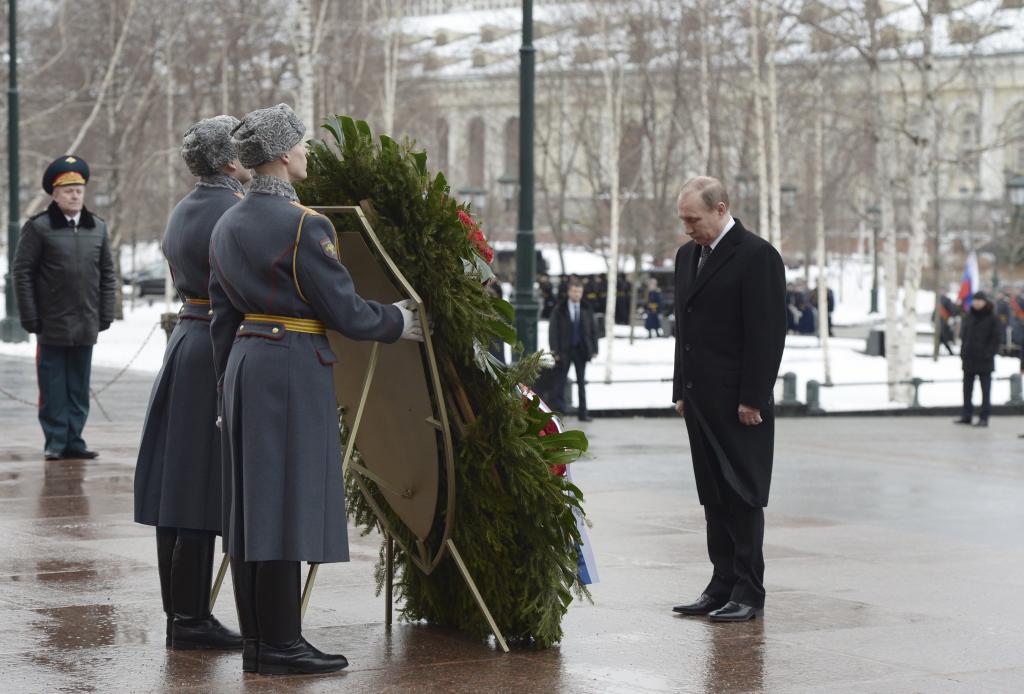 Путин в день 23 февраля