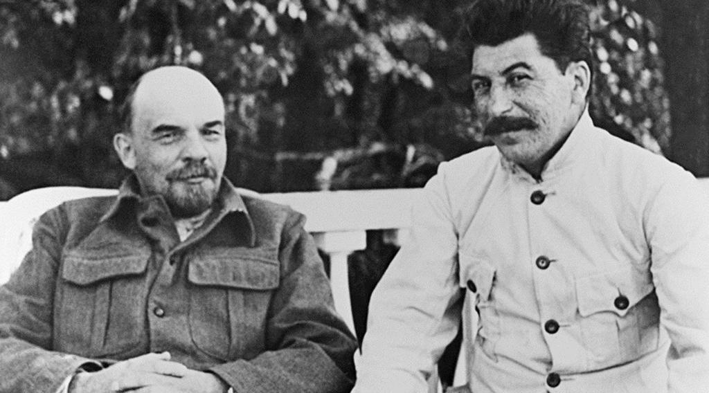 В.И. Ленин и И.В. Сталин