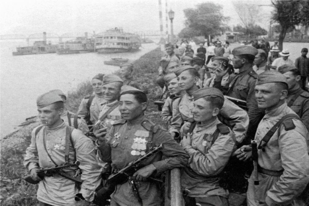 1945 год война с японией